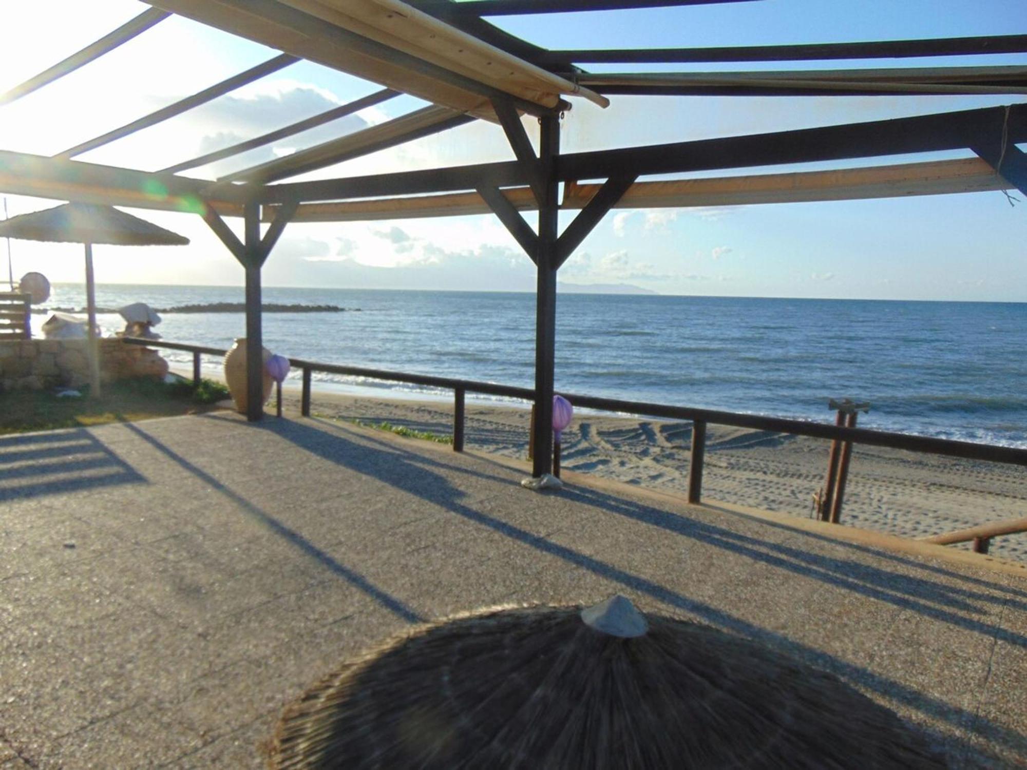 Comfy Beachfront Litinas Casa With Seaview Chania  Exterior foto